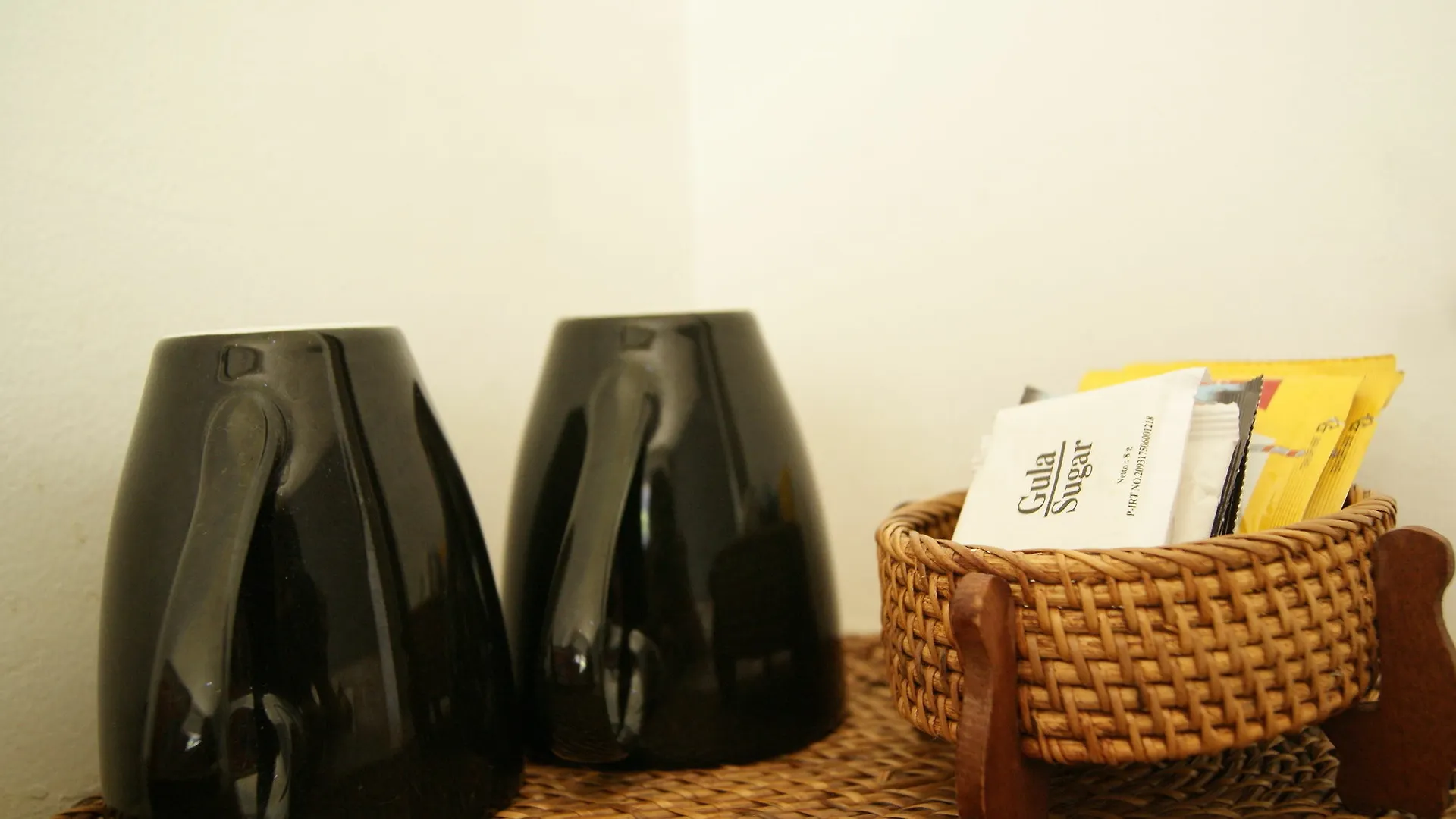 Guest house Sugiras Living Hotel Denpasar